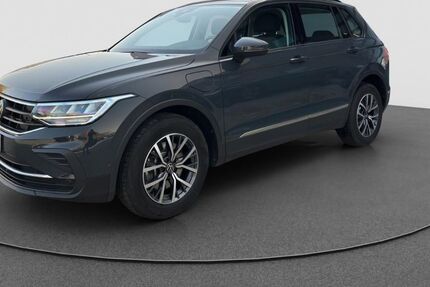 VW Tiguan 41.430 km 27.950 &euro; Manching 85077