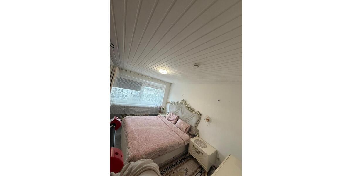 Etagenwohnung Neuburg an der Donau - 3 Zimmer, 72 m&sup2;, 275.000&euro; | Angebot:25274853