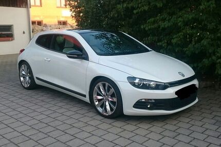 VW Scirocco 195.200 km 10.500 &euro; Berg im Gau 86562
