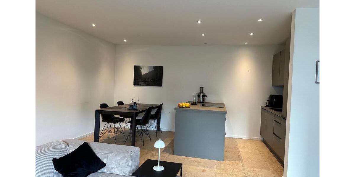 Erdgeschoßwohnung Ingolstadt - 2 Zimmer, 77 m&sup2;, 1.175&euro; | Angebot:26058101