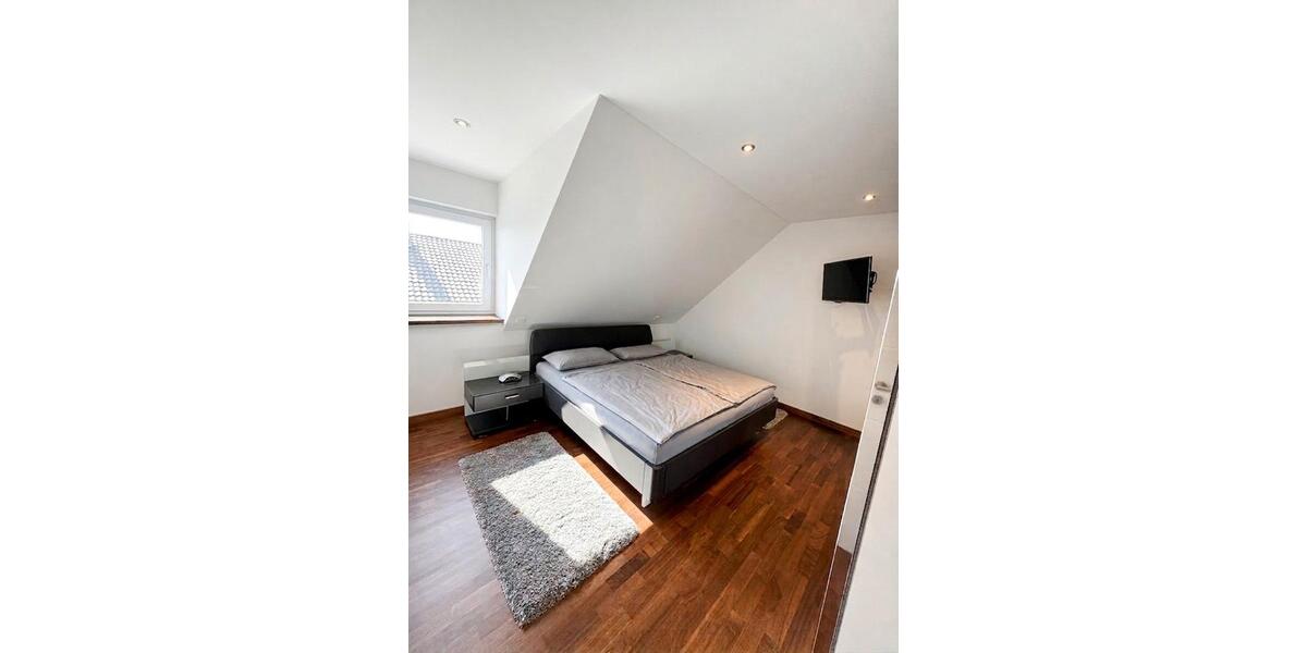 Dachgeschoßwohnung Geisenfeld - 3 Zimmer, 77 m&sup2;, 367.000&euro; | Angebot:27598348