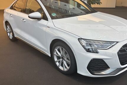 Audi A3 3.333 km 34.333 &euro; Manching 85077