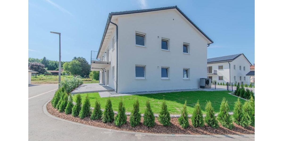 Erdgeschoßwohnung Mainburg - 4 Zimmer, 96 m&sup2;, 1.242&euro; | Angebot:26665639