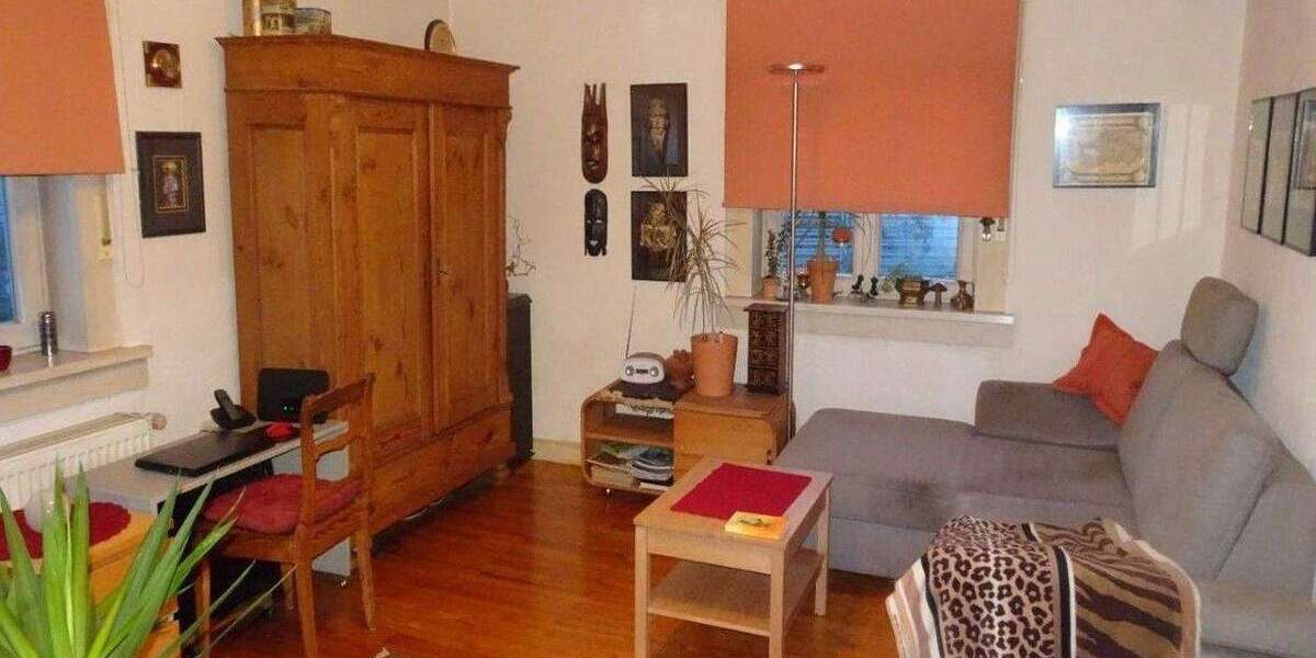 Doppelhaushälfte Ingolstadt Südost - 8 Zimmer, 168 m&sup2;, 549.000&euro; | Angebot:25712008