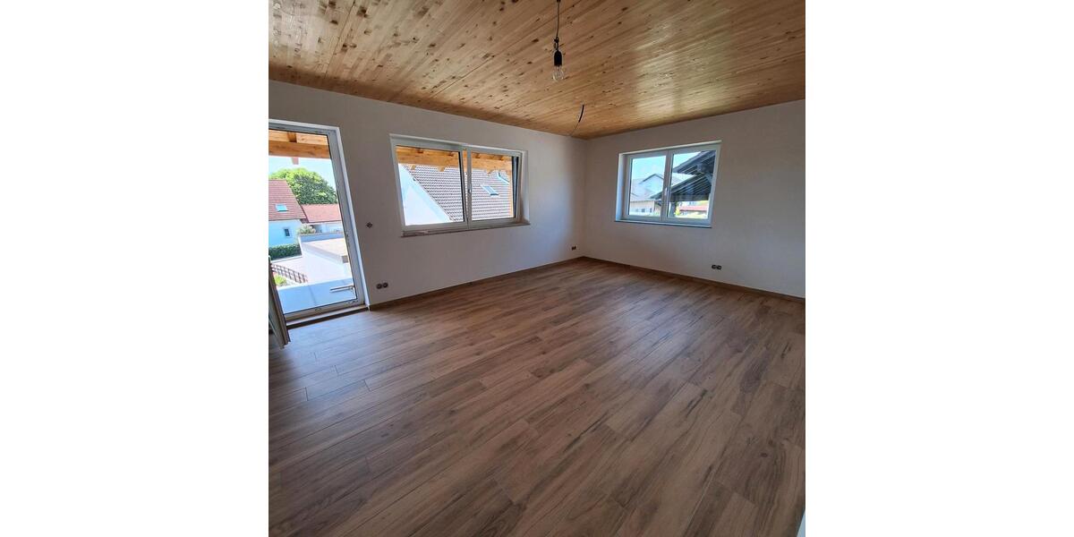Etagenwohnung Großmehring - 4 Zimmer, 115 m&sup2;, 1.570&euro; | Angebot:27617653