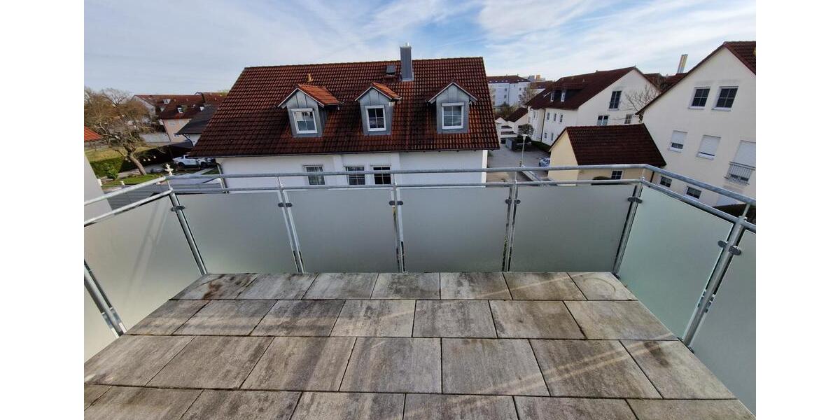 Dachgeschoßwohnung Ingolstadt - 2 Zimmer, 63 m&sup2;, 910&euro; | Angebot:25961669