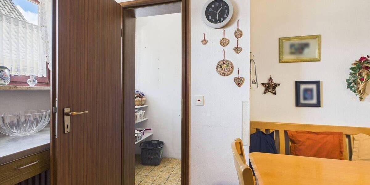 Mehrfamilienhaus, Wohnhaus Ingolstadt Unsernherrn - 6 Zimmer, 175 m&sup2;, 749.800&euro; | Angebot:25726313