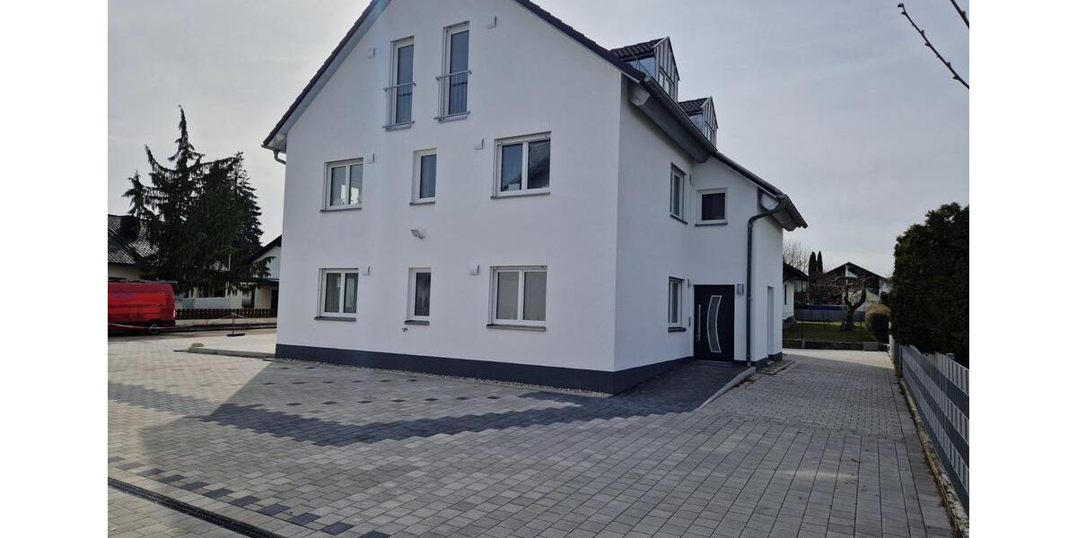 Etagenwohnung Pförring - 3 Zimmer, 64 m&sup2;, 810&euro; | Angebot:25948005