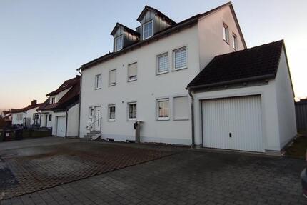 Wohnung Wettstetten - 3 Zimmer, 85 m&sup2;, 930&euro; | Angebot:26030600