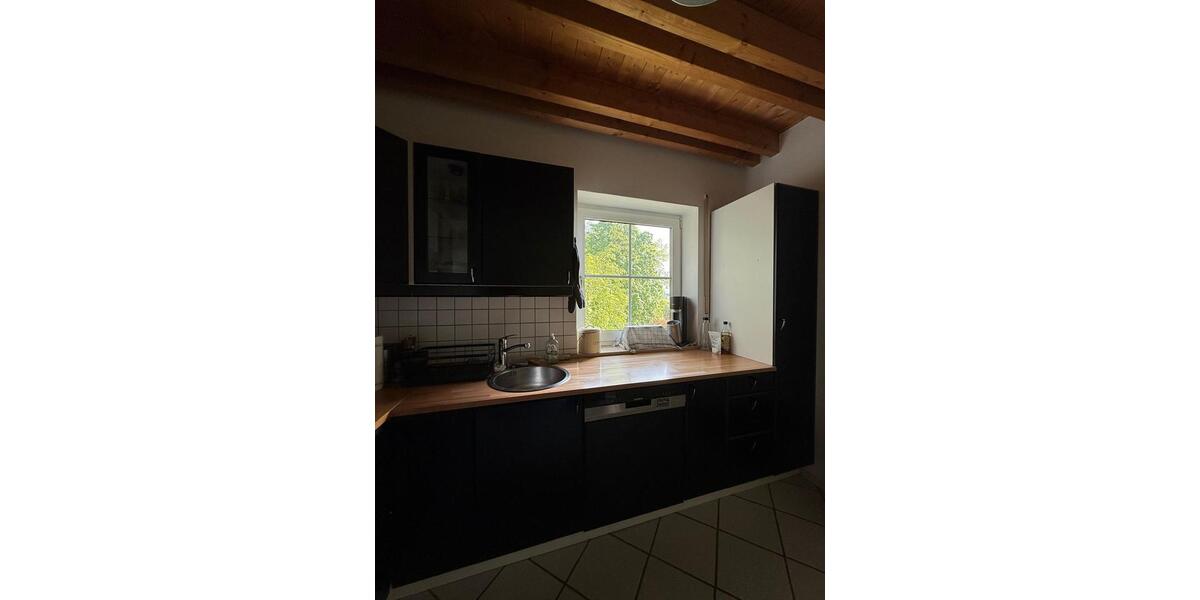 Dachgeschoßwohnung Wolnzach - 1 Zimmer, 92 m&sup2;, 1.080&euro; | Angebot:26439402