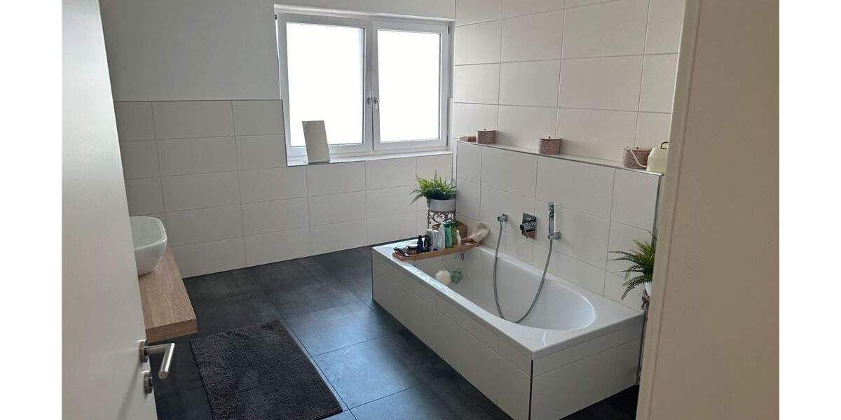 Reihenmittelhaus Neustadt a d Donau Neustadt - 5 Zimmer, 168 m&sup2;, 585.000&euro; | Angebot:25740432