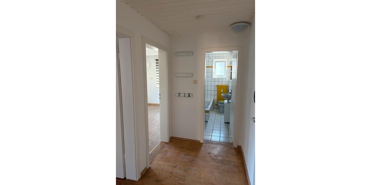 Erdgeschoßwohnung Schrobenhausen - 2 Zimmer, 50 m&sup2;, 450&euro; | Angebot:25943051