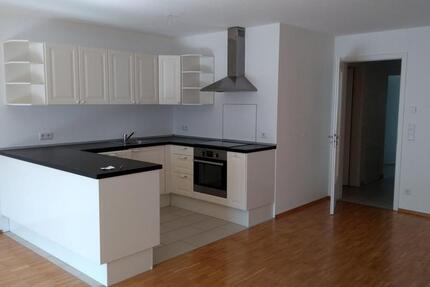 Wohnung Ingolstadt - 3 Zimmer, 80 m&sup2;, 1.080&euro; | Angebot:25893408