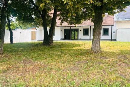 Gewerbeobjekt Neustadt an der Donau - 2.200&euro; | Angebot:25945842