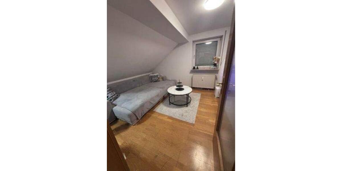 Dachgeschoßwohnung Vohburg an der Donau - 2 Zimmer, 41 m&sup2;, 510&euro; | Angebot:25497517
