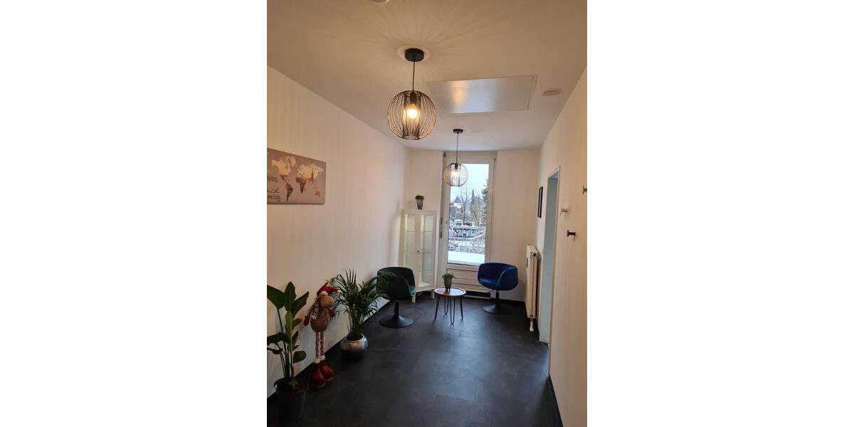 Einfamilienhaus Ingolstadt Friedrichshofen-Hollerstauden - 2 Zimmer, 85 m&sup2;, 1.350&euro; | Angebot:26113369
