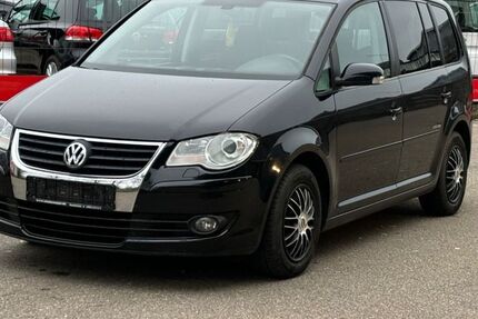 VW Touran 150.000 km 3.490 &euro; Ingolstadt 85049