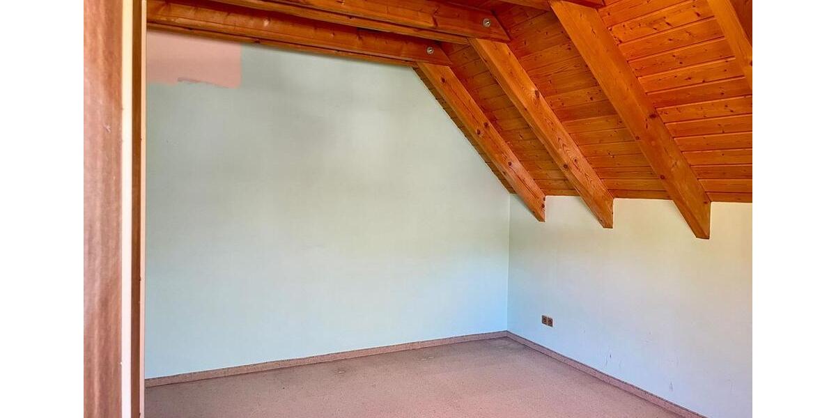 Einfamilienhaus Kösching - 7 Zimmer, 142 m&sup2;, 483.000&euro; | Angebot:26942044
