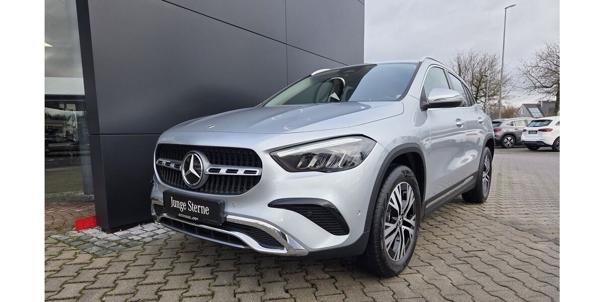 Mercedes-Benz GLA 180 6.600 km 31.969 &euro; Mainburg 84048