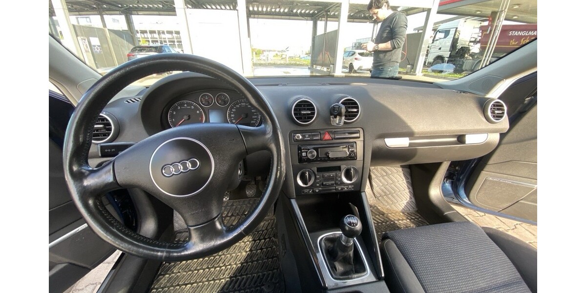 Audi A3 Limousine 17.300 km 3.950 &euro; Ingolstadt 85049