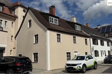 Charmantes Stadthaus in zentraler Lage in Neuburg - ideal für Familien oder Paare - Ein Objekt von Ihrem Immobilienpartner SOWA Immobilien und Finanzen - Haus Neuburg | Angebot:26897113