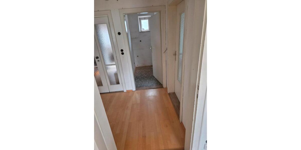 Erdgeschoßwohnung Gaimersheim - 3 Zimmer, 65 m&sup2;, 900&euro; | Angebot:27603945