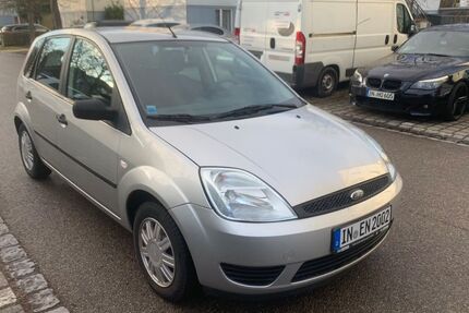 Ford Fiesta 116.600 km 2.299 &euro; Ingolstadt 85057