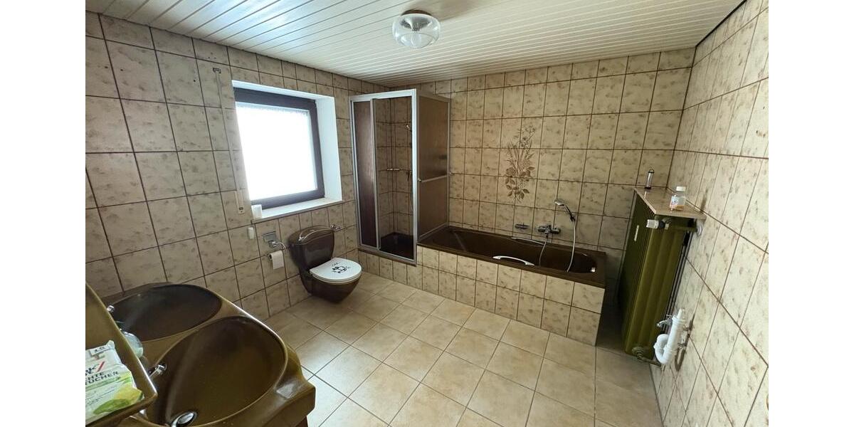 Etagenwohnung Schernfeld Birkhof - 4 Zimmer, 110 m&sup2;, 790&euro; | Angebot:25589286