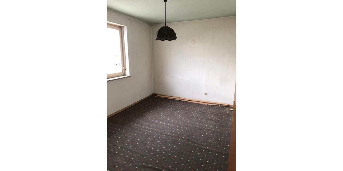 Bauernhaus, Landhaus Neustadt an der Donau - 8 Zimmer, 160 m&sup2;, 260.000&euro; | Angebot:26533878