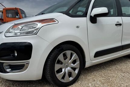 Citroen C3 158.000 km 2.999 &euro; Karlshuld 86668