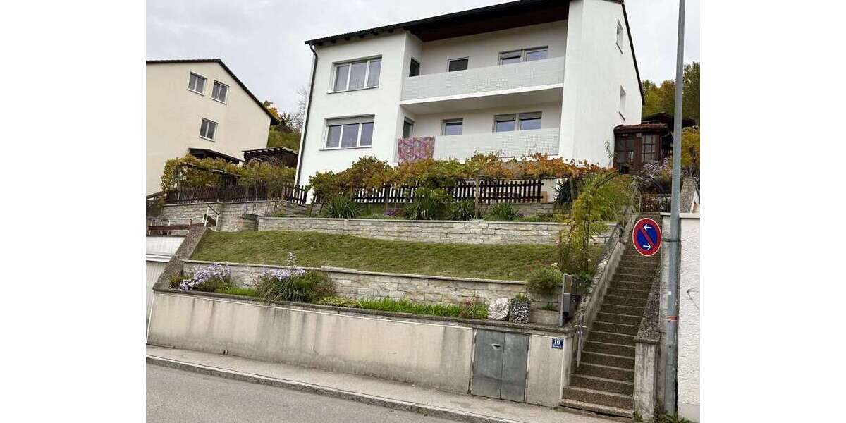 Einfamilienhaus Eichstätt - 8 Zimmer, 210 m&sup2;, 595.000&euro; | Angebot:25929528