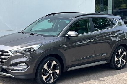 Hyundai TUCSON 171.100 km 16.900 &euro; Pfaffenhofen a. d. Ilm 85276