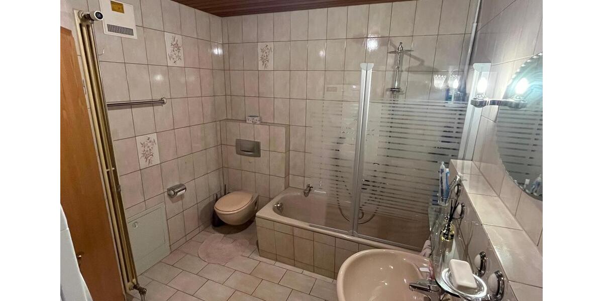 Etagenwohnung Ingolstadt Nordost - 2 Zimmer, 83 m&sup2;, 1.050&euro; | Angebot:25811058