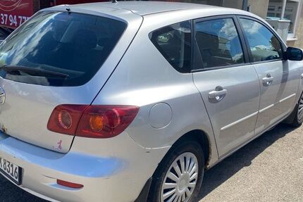 Mazda 3 122.000 km 2.100 &euro; ingolstadt 85055