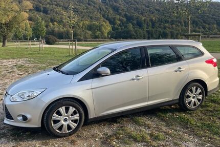 Ford Focus 89.000 km 8.800 &euro; Kipfenberg 85110