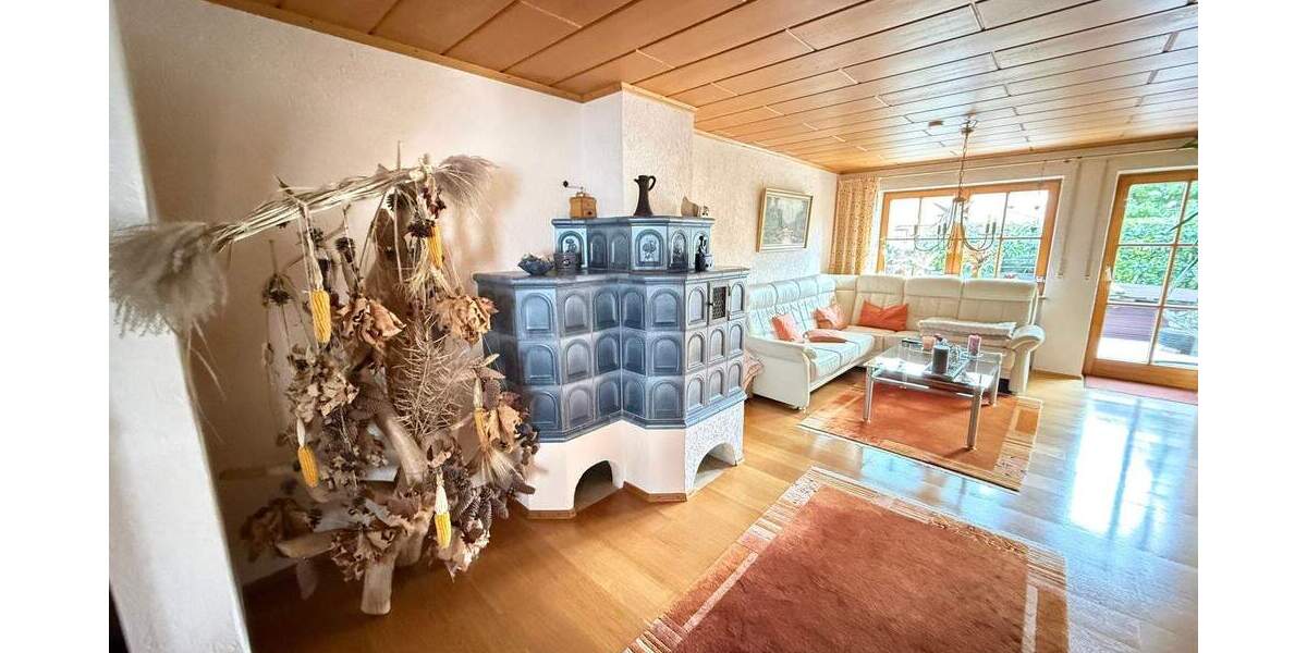 Mehrfamilienhaus, Wohnhaus Neuburg an der Donau Heinrichsheim - 6 Zimmer, 208 m&sup2;, 719.000&euro; | Angebot:25729938