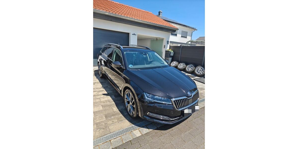 Skoda Superb 102.000 km 23.499 &euro; Schernfeld 85132
