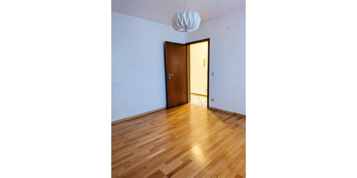 Etagenwohnung Ingolstadt - 3 Zimmer, 75 m&sup2;, 329.000&euro; | Angebot:25654282