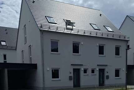 Haus Rohrbach - 5 Zimmer, 157 m&sup2;, 2.100&euro; | Angebot:25454987