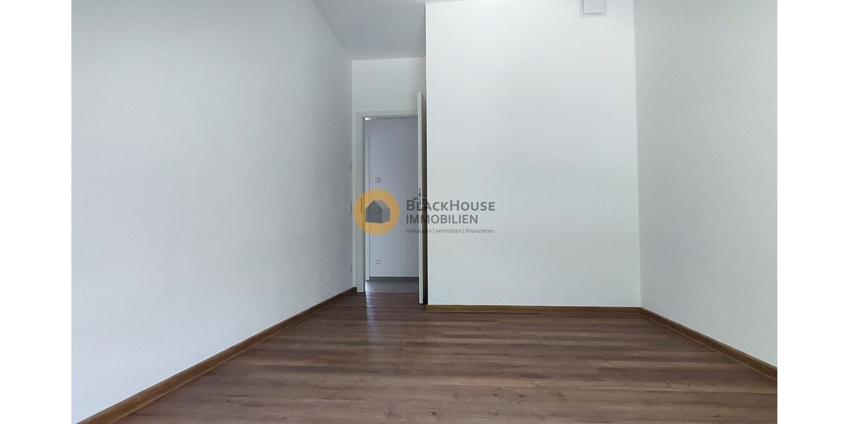 Alternative zum Haus: 6 Zimmer, 187 m² auf einer Ebene, citynah, Bj. 2022, Energie A+ - Mehrfamilienhaus, Wohnhaus Ingolstadt Südost | Angebot:25838779