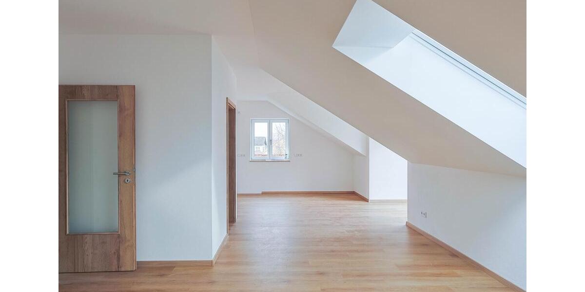 Dachgeschoßwohnung Großmehring - 3 Zimmer, 77 m&sup2;, 1.070&euro; | Angebot:26068868