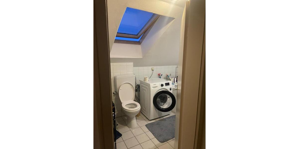 Dachgeschoßwohnung Ingolstadt Nordost - 2 Zimmer, 45 m&sup2;, 800&euro; | Angebot:25830805