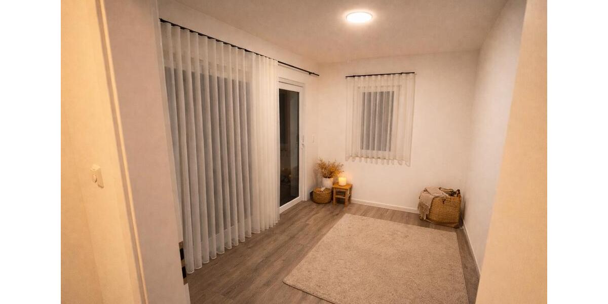 Einfamilienhaus Ingolstadt Nordost - 6 Zimmer, 216 m&sup2;, 719.000&euro; | Angebot:25991632