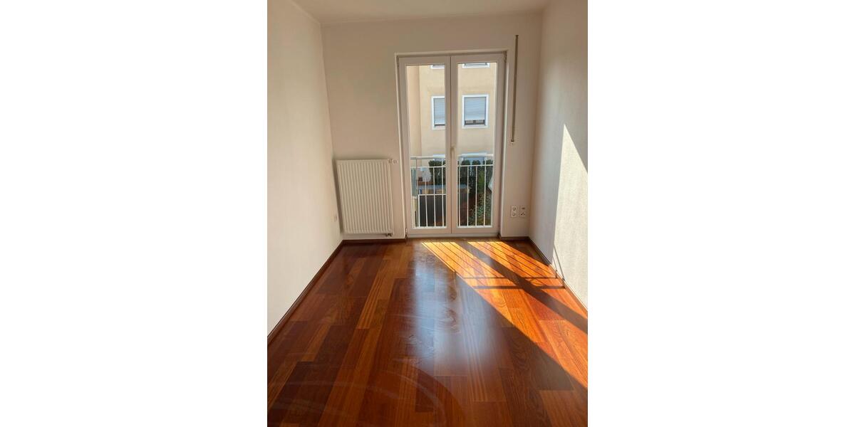 Etagenwohnung Gaimersheim - 3 Zimmer, 63 m&sup2;, 1.100&euro; | Angebot:26440977