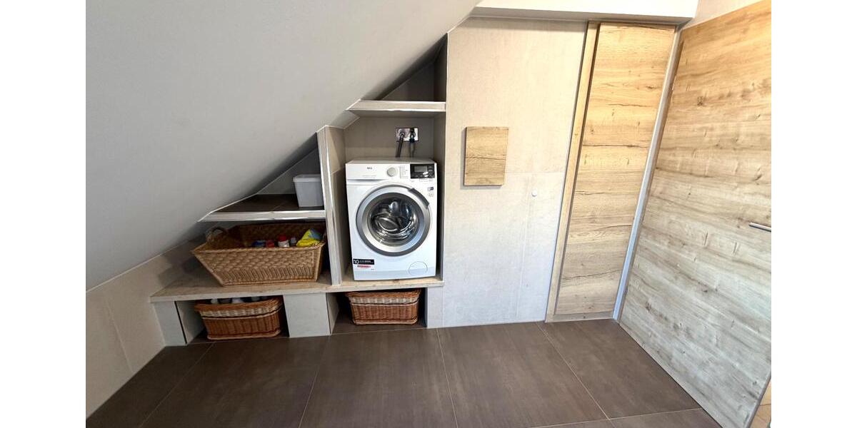 Dachgeschoßwohnung Riedenburg - 4 Zimmer, 118 m&sup2;, 1.090&euro; | Angebot:24976531