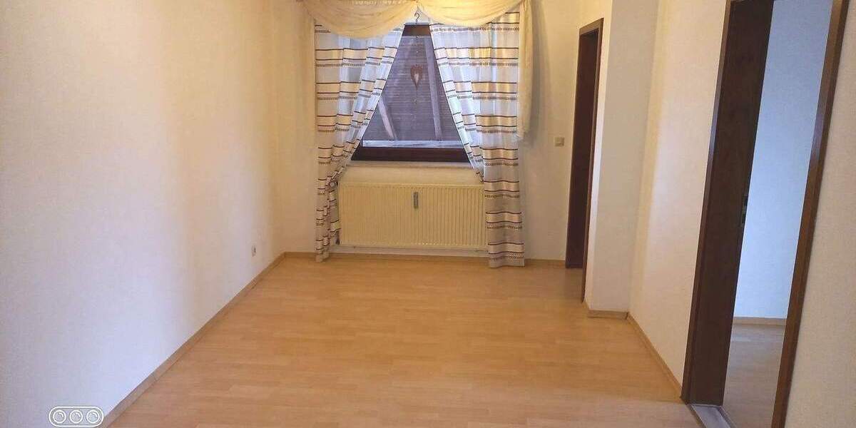 Etagenwohnung Gaimersheim - 4 Zimmer, 116 m&sup2;, 1.190&euro; | Angebot:25665577