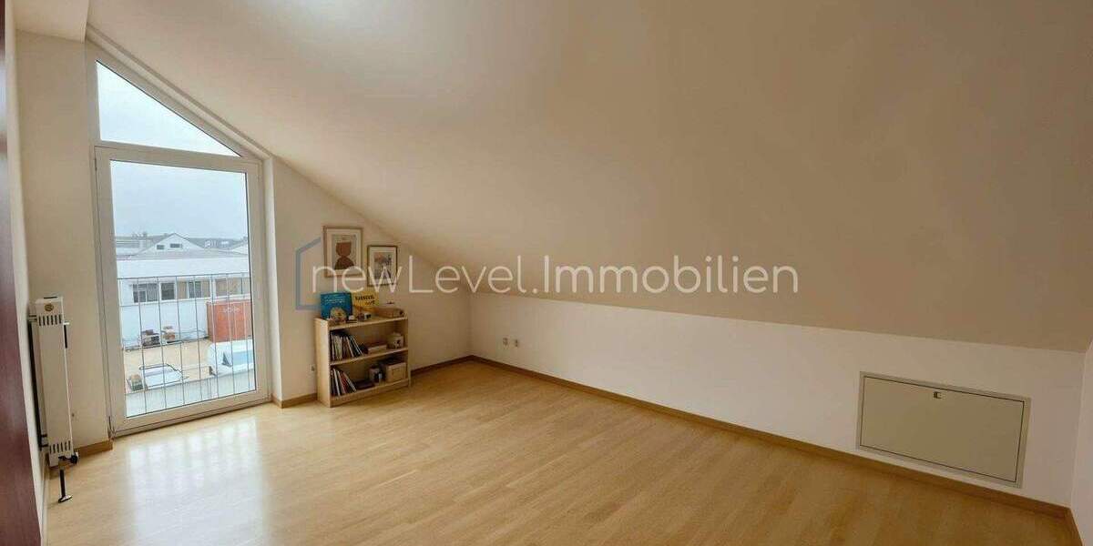 Etagenwohnung Ingolstadt Nordost - 3 Zimmer, 80 m&sup2;, 319.000&euro; | Angebot:25681534