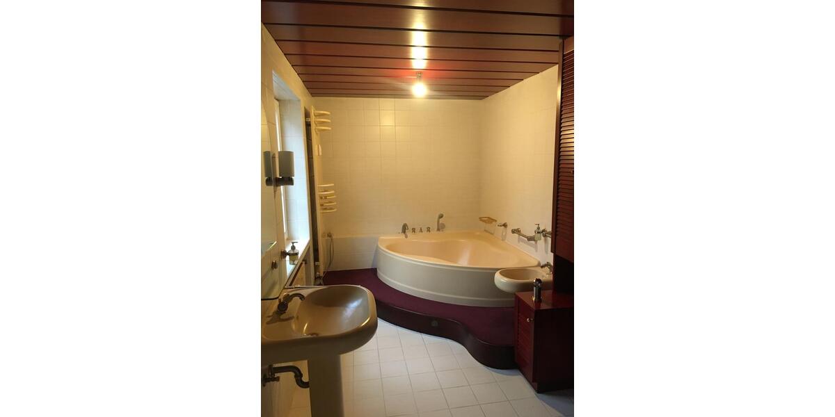 Etagenwohnung Eichstätt - 6 Zimmer, 154 m&sup2;, 510.000&euro; | Angebot:25925079