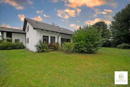 Haus Schrobenhausen - 7 Zimmer, 195 m&sup2;, 799.000&euro; | Angebot:22619103