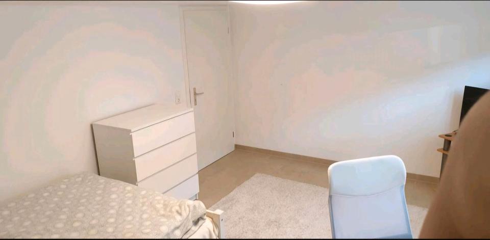 Etagenwohnung Ingolstadt - 25 Zimmer, 100 m&sup2;, 460&euro; | Angebot:20717592